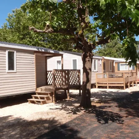 Campsite La Bergerie 2*