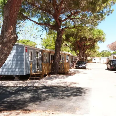 La Bergerie Campsite 2*